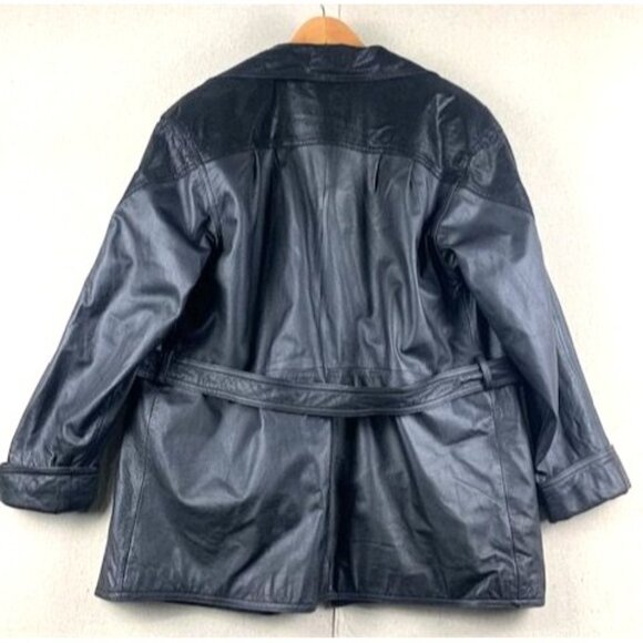 Wilsons Black Leather Belted Jacket Women's Medium with Thinsulate Lining Vtg - Picture 3 of 16